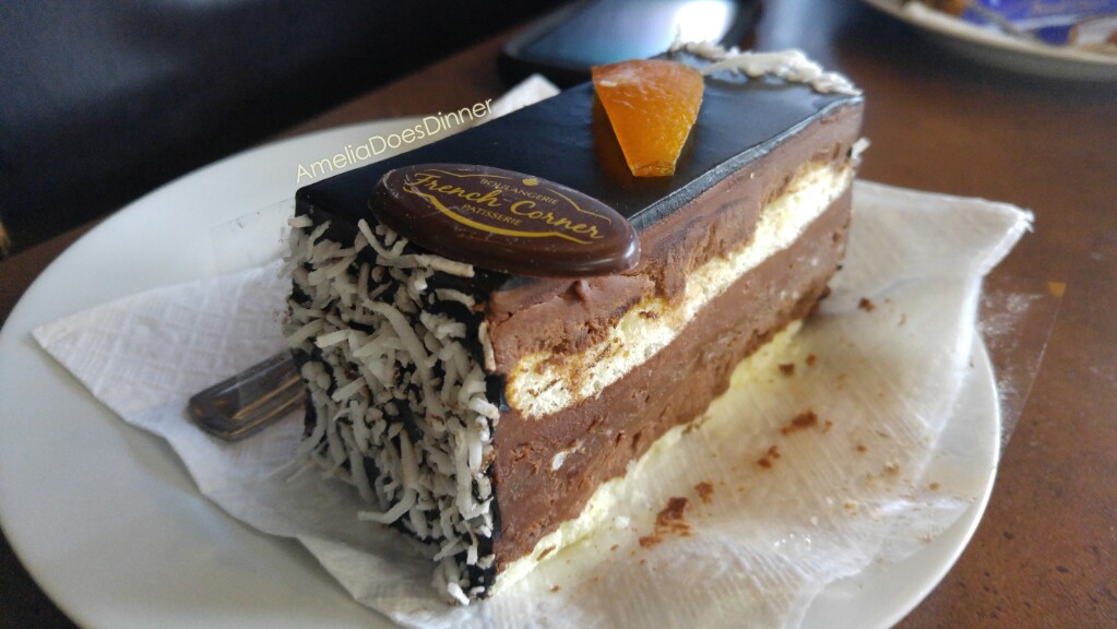 French Corner Patisserie | 1224 Dundas St W #114, Mississauga, ON L5C 4G7, Canada | Phone: (905) 566-1919