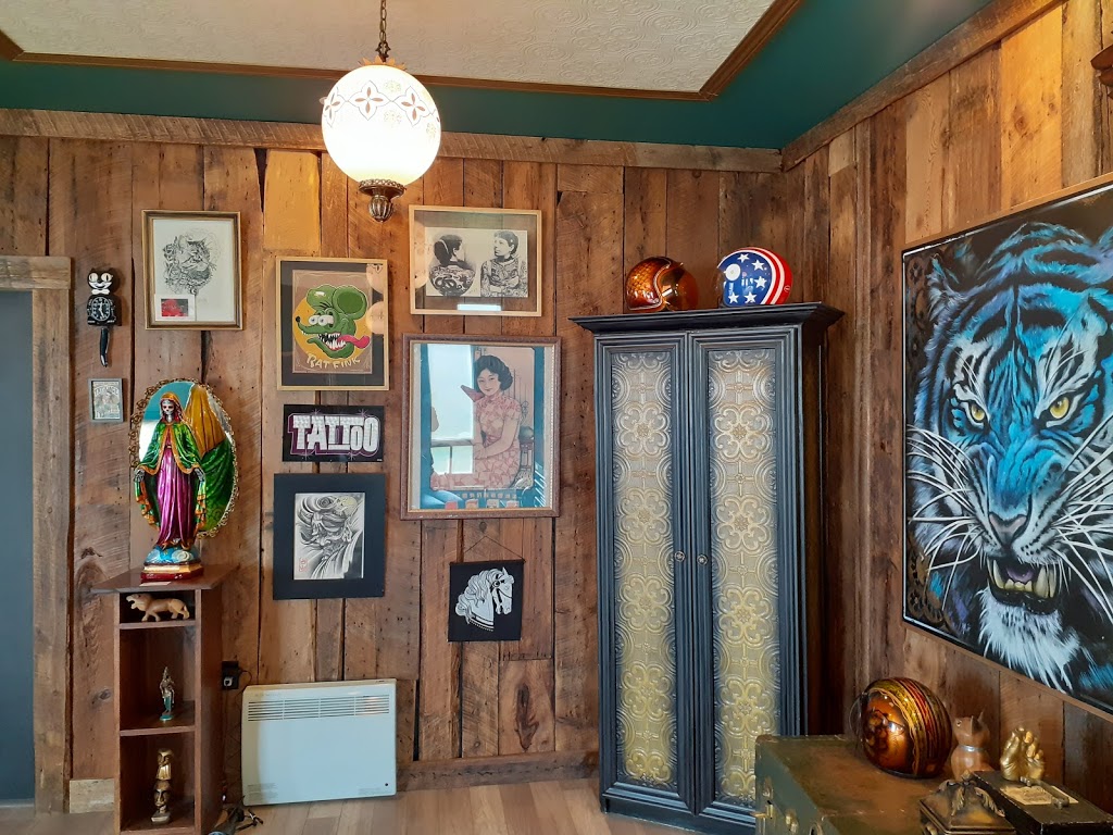 Kustomwork Shop | 1098, Odanak, QC J0G 1H0, Canada | Phone: (514) 978-2003