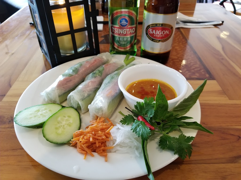 Luna Authentic Vietnamese Cuisine | 205 1 St W, Cochrane, AB T4C 1X3, Canada | Phone: (403) 981-8808