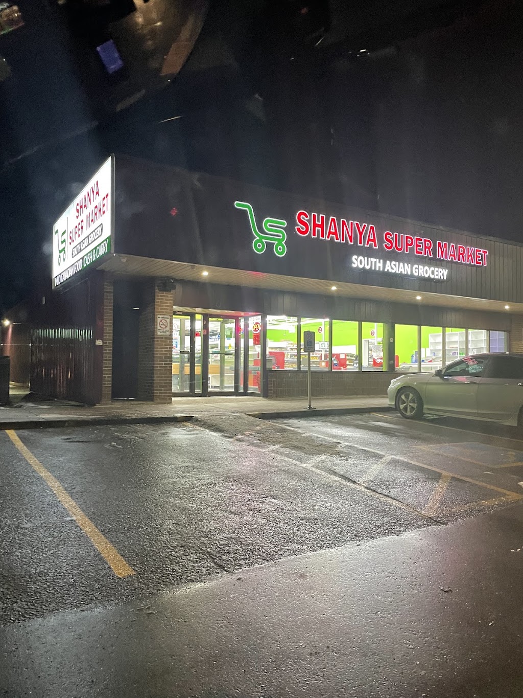 Vinland Take-Out & Catering | 1251 Simcoe St N unit 1,2, Oshawa, ON L1G 4X1, Canada | Phone: (905) 438-8787