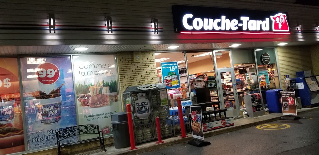 Couche Tard | 800 Avenue de Grand-Mère, Grand-Mère, QC G9T 2H9, Canada | Phone: (819) 533-5565