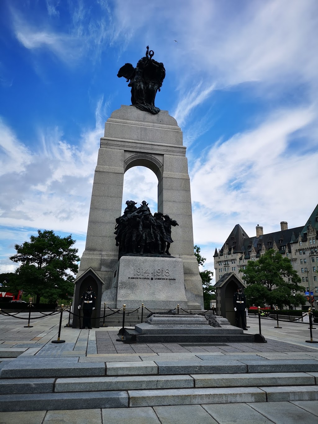 Ottawa Walking Tours (OWT) | 100 Florence St, Ottawa, ON K1R 5N2, Canada | Phone: (613) 799-1774