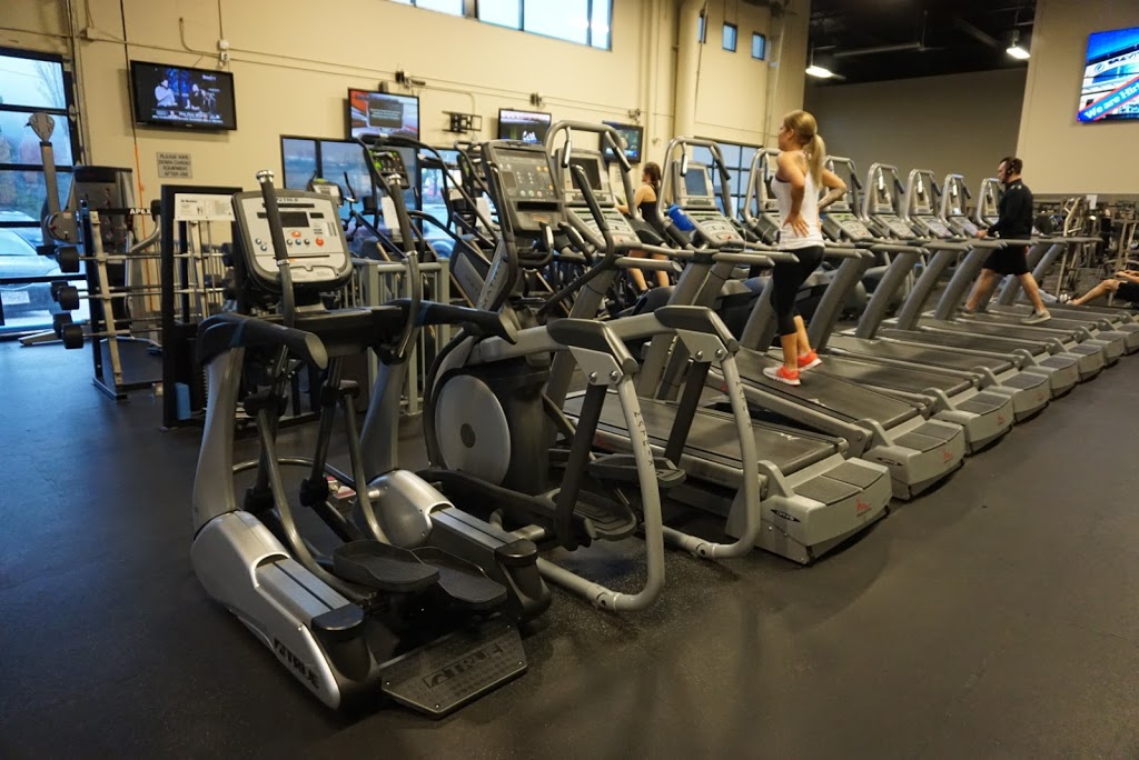 Gravity Fitness Center | 2476 Westlake Rd, West Kelowna, BC V1Z 2V2, Canada | Phone: (250) 769-5117