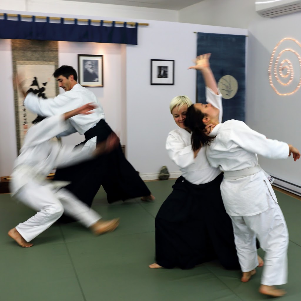 Montérégie Aikikai Aikido | 2295 Rue Joliette, Longueuil, QC J4K 4Z7, Canada | Phone: (450) 286-1622