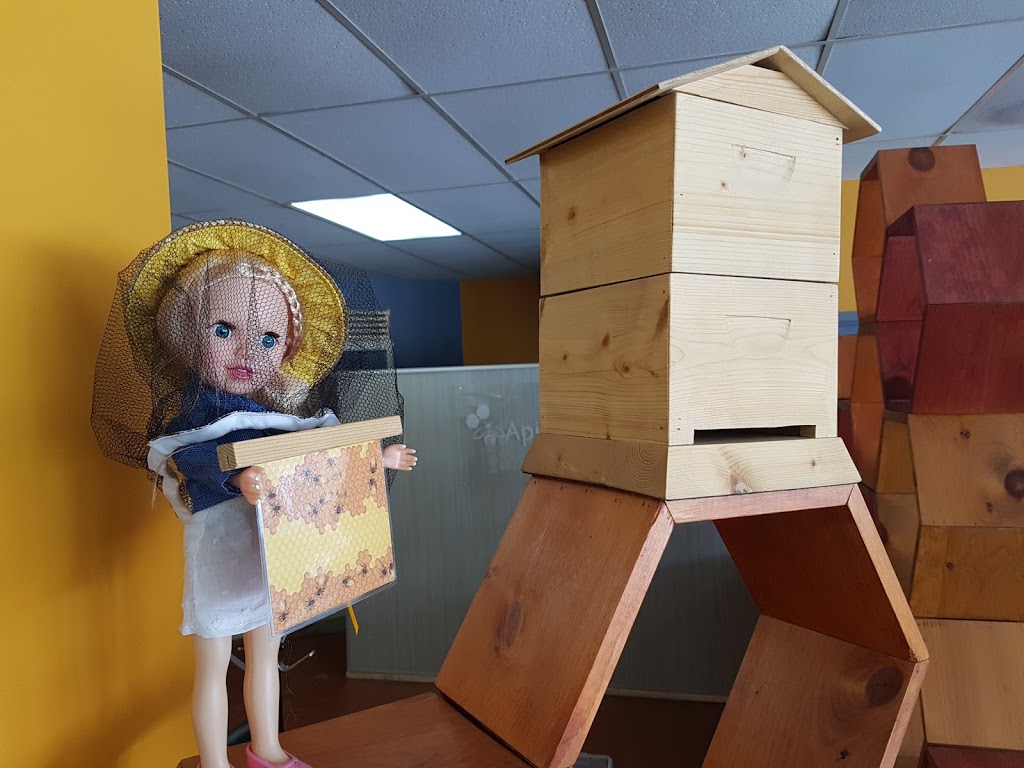 ApiHex Beekeeping Supplies | 500 Rue Léger, Rivière-Beaudette, QC J0P 1R0, Canada | Phone: (855) 666-3233