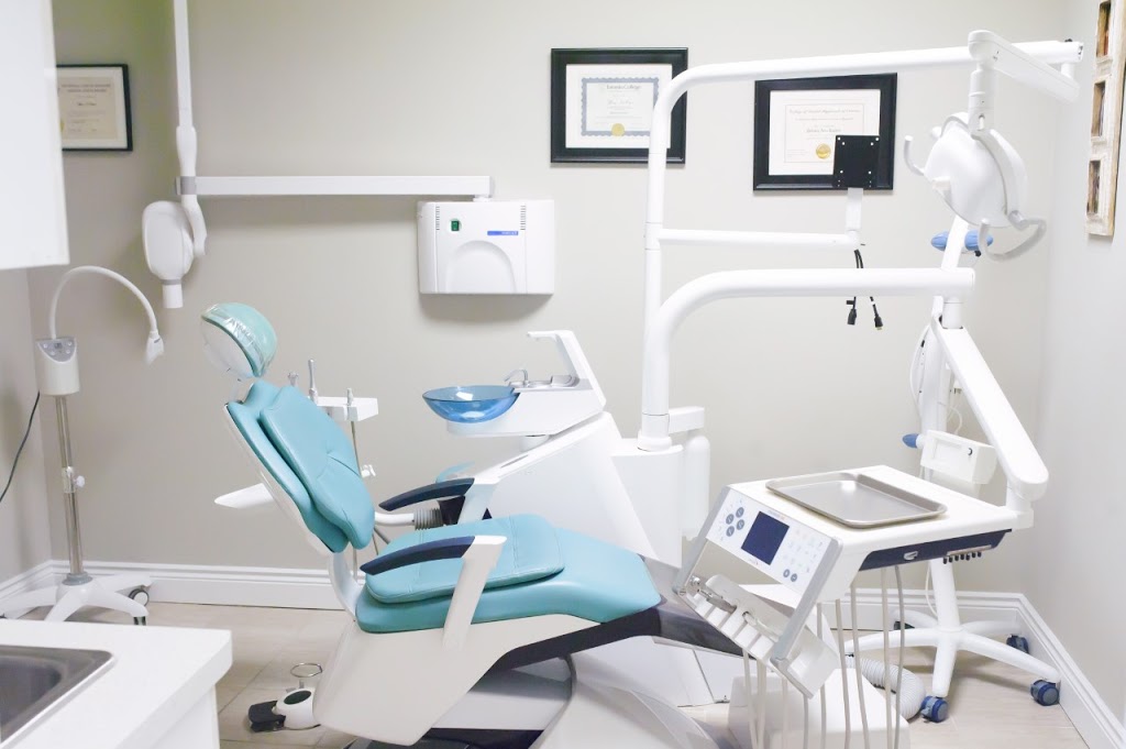 Holland River Dental - Bradford | 27 John St W, Bradford, ON L3Z 2B3, Canada | Phone: (289) 803-8885