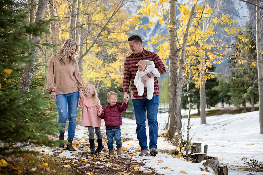 Colleen’s Photos Canmore | 216 Three Sisters Dr #23, Canmore, AB T1W 2M2, Canada | Phone: (403) 812-0594