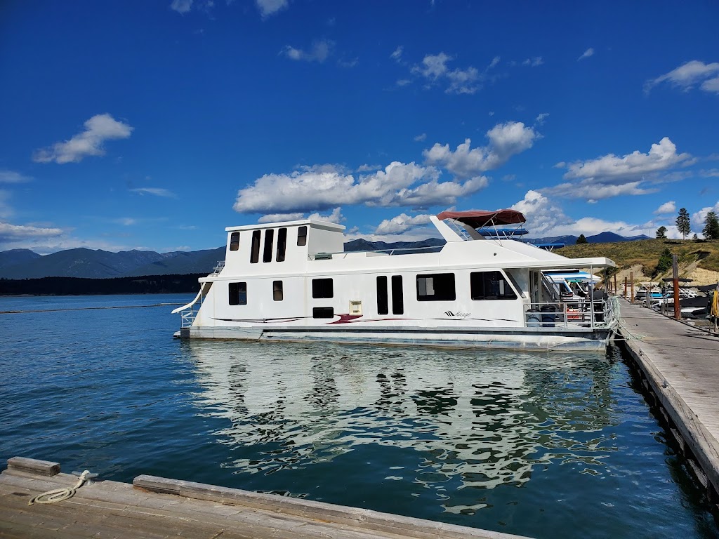 Sunshine Houseboats & Marina | 4140 Abbey Rd, Newgate, BC V0B 1T7, Canada | Phone: (877) 489-2610