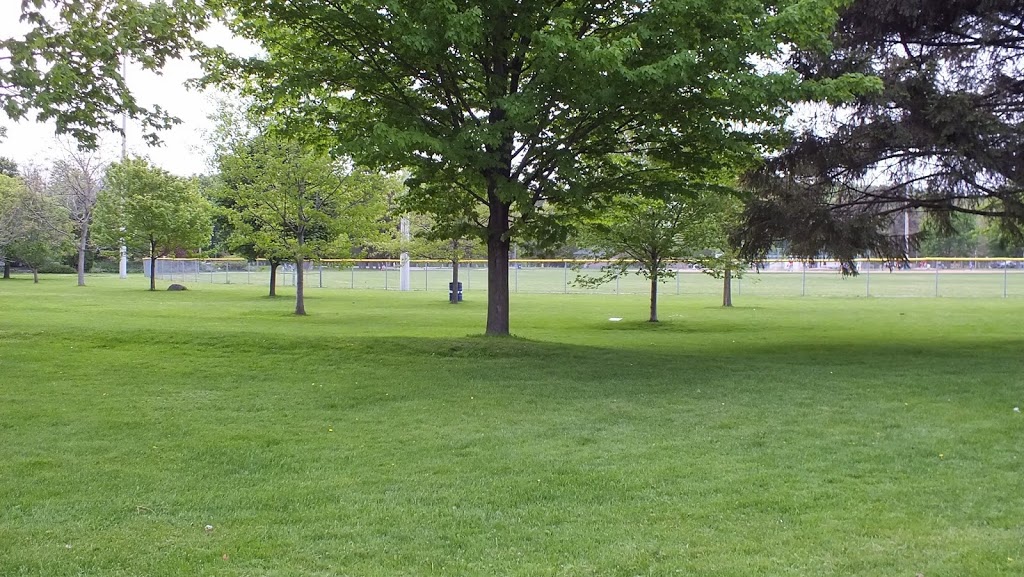 Riverside Park Splash Pad | 1855 Rogers Dr, Breslau, ON N0B 1M0, Canada | Phone: (519) 740-4681 ext. 4214