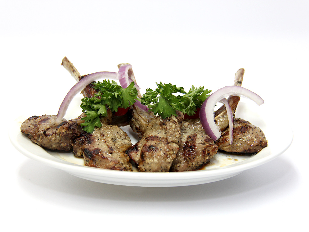 Mashu Mashu Mediterranean Grill | 387 Spadina Rd, Toronto, ON M5P 2W1, Canada | Phone: (416) 840-0848