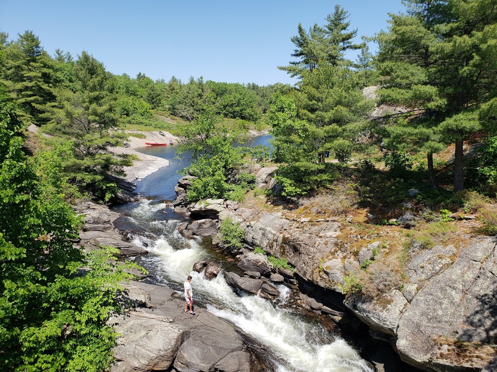 McCrae Lake Bridge & Waterfalls | McCrae Lake Trail, Georgian Bay, ON P0C, Canada