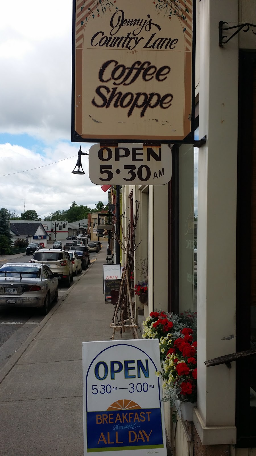 Jennys Country Lane | 38 Mill St, Stirling, ON K0K 3E0, Canada | Phone: (613) 395-5487