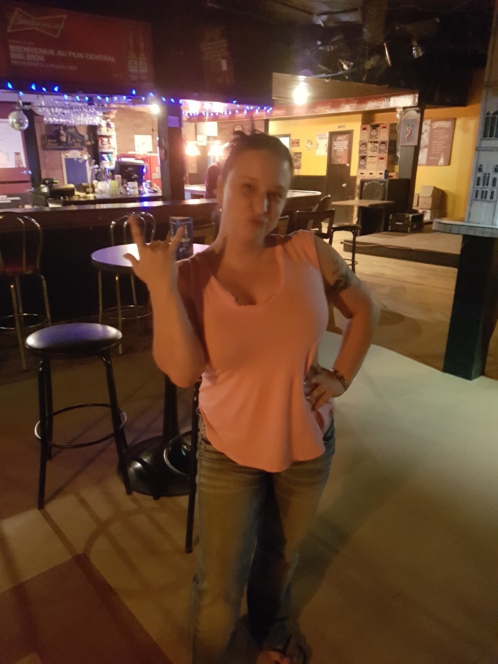 Pub Big Ben | 2224 Av. Saint-Louis, Plessisville, QC G6L 2N9, Canada | Phone: (819) 362-8989