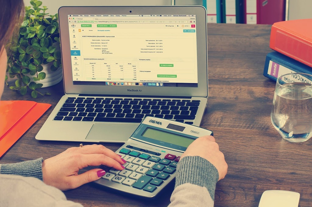 Carley Westlake Bookkeeping | 345 Fourth St W, Collingwood, ON L9Y 1S6, Canada | Phone: (705) 994-3580