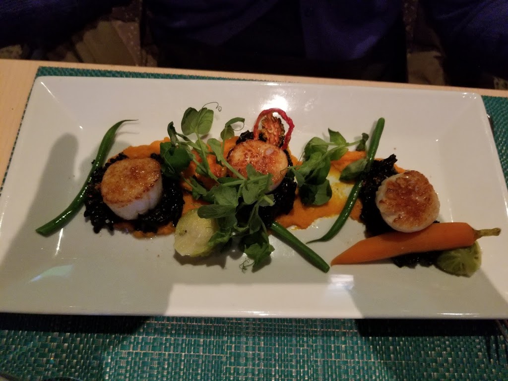 Le Bistro NORDIK | 500 Boulevard du Beau Pré, Beaupré, QC G0A 1E0, Canada | Phone: (418) 827-5211