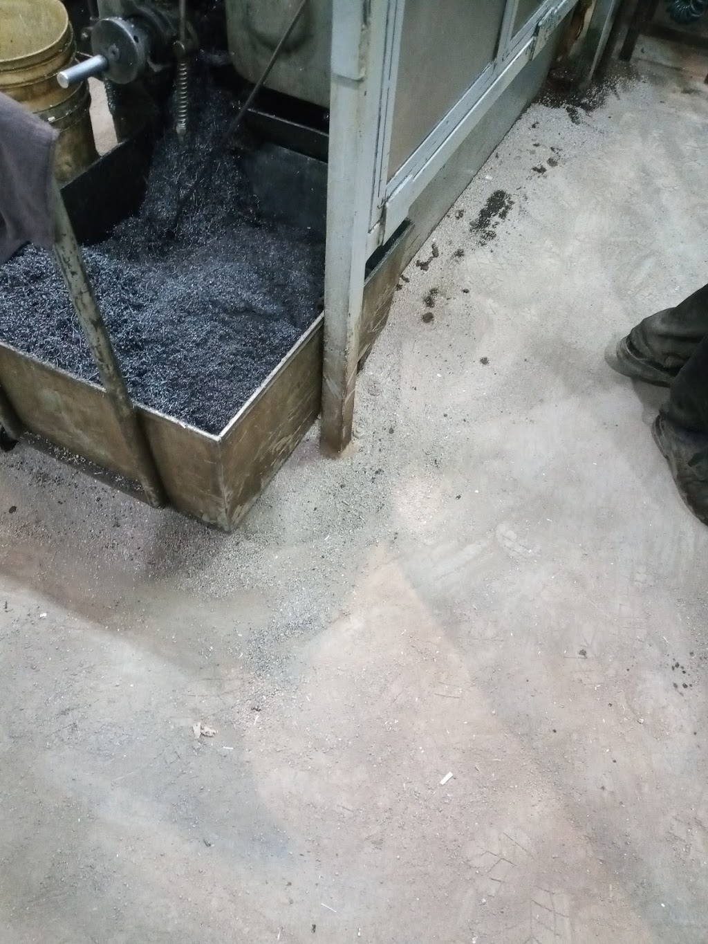Machinerie AP Inc | 2853, Rte Harwood, Vaudreuil-Dorion, QC J7V 8P2, Canada | Phone: (450) 455-5060