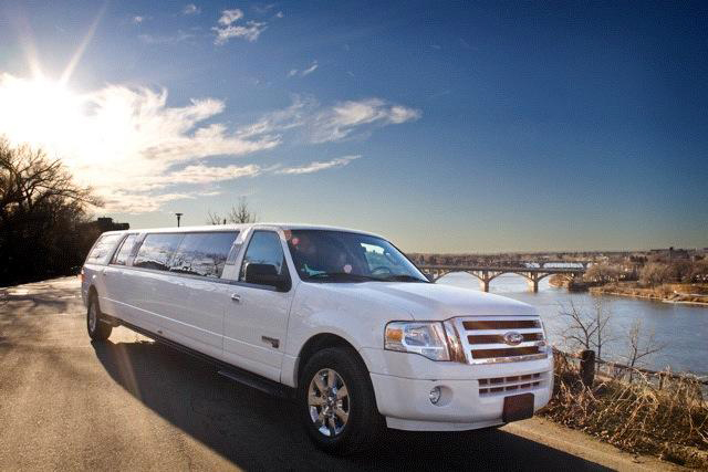 Dorchester Limo | 5130 Hamilton Rd, Dorchester, ON N0L 1G6, Canada | Phone: (800) 960-0488