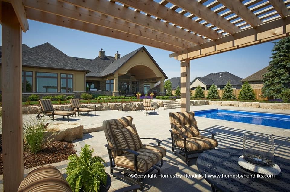Homes By Hendriks Niagara Region | 3758 Main St, Jordan Station, ON L0R 1S0, Canada | Phone: (905) 563-7681