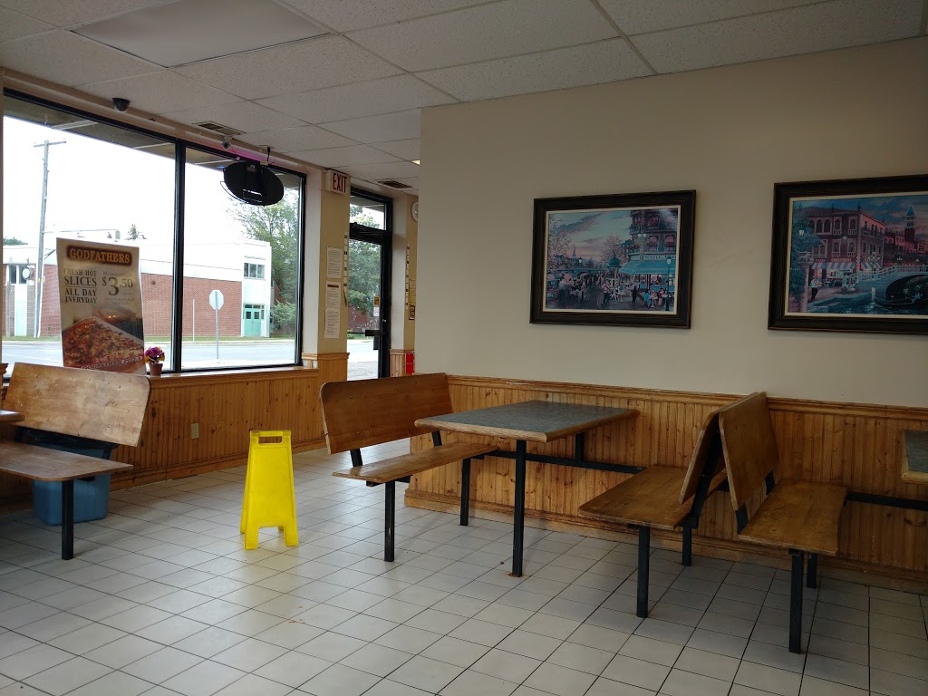 Godfathers Pizza - Dunnville | 540 Main St W, Dunnville, ON N1A 1W6, Canada | Phone: (905) 701-0011