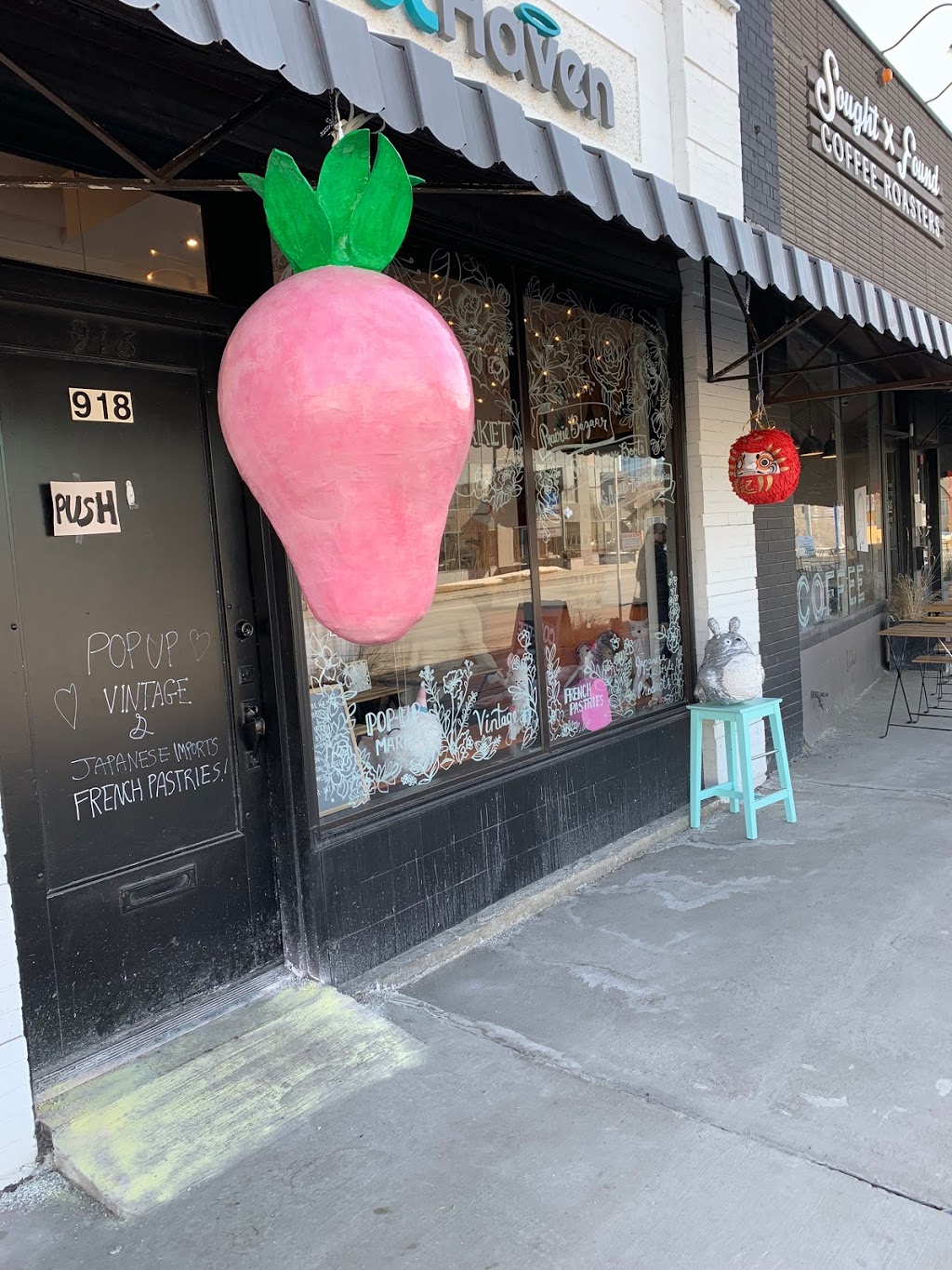 Strawberry Boots | 918 Centre St N, Calgary, AB T2E 2P4, Canada | Phone: (587) 893-0074