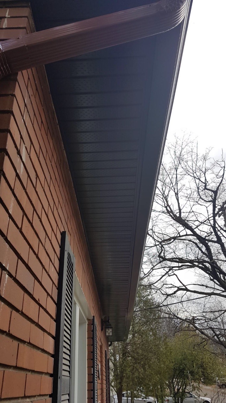 C & C Seamless Eavestrough | 315 Airport Rd, Pembroke, ON K8A 6W7, Canada | Phone: (613) 355-1617