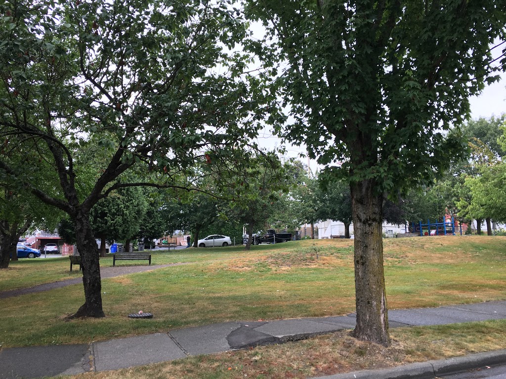 Alice Townley Park | 1775 Woodland Dr, Vancouver, BC V5N 3N6, Canada | Phone: (604) 257-8158