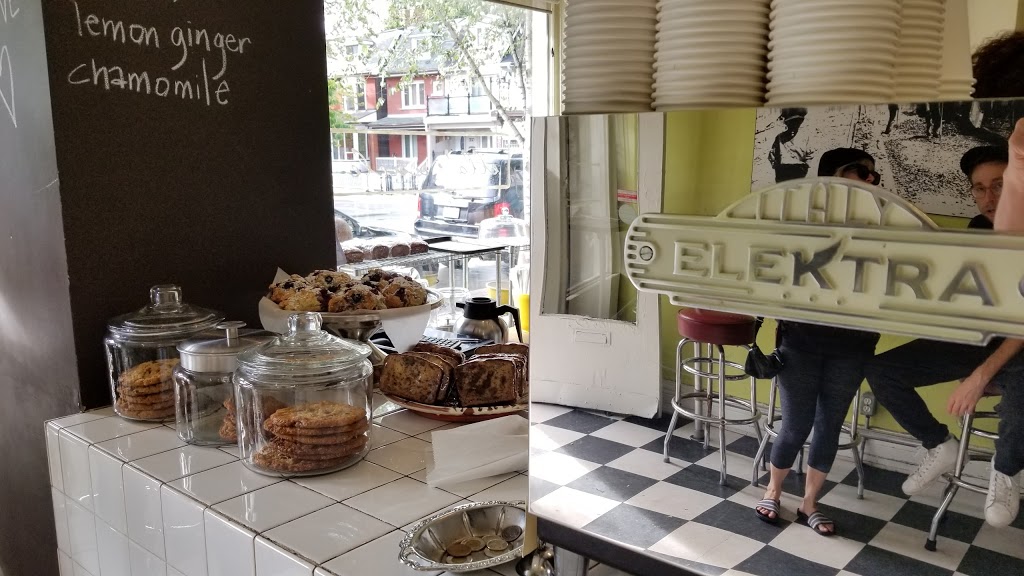 Ellas Uncle | 916 Dundas St W, Toronto, ON M6J 2P8, Canada | Phone: (416) 703-8881