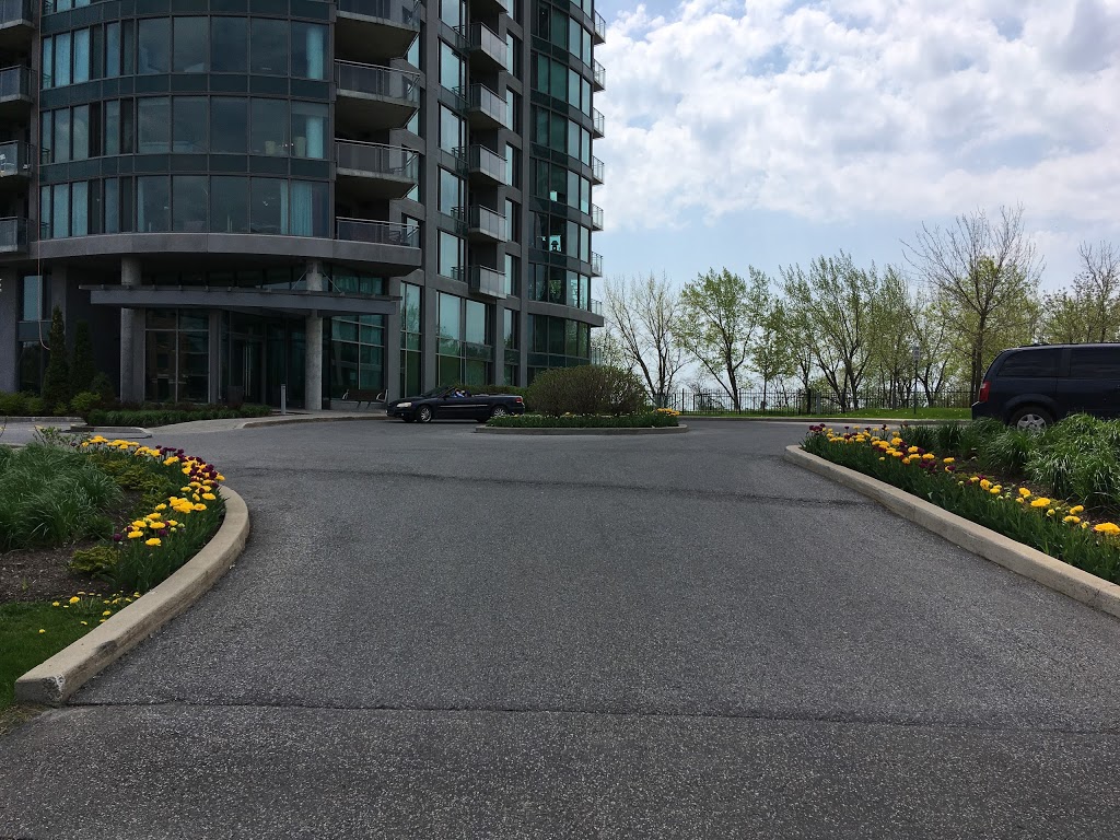 Vistal Condominium Inc | 150 Chemin de la Pointe-Sud, Verdun, QC H3E 0A7, Canada | Phone: (514) 768-8533