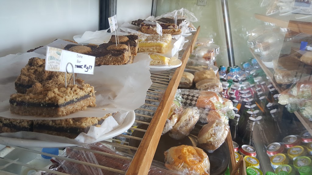 Lions Bay General Store and Cafe | 350 Centre Rd, Lions Bay, BC V0N 2E0, Canada | Phone: (604) 921-2208