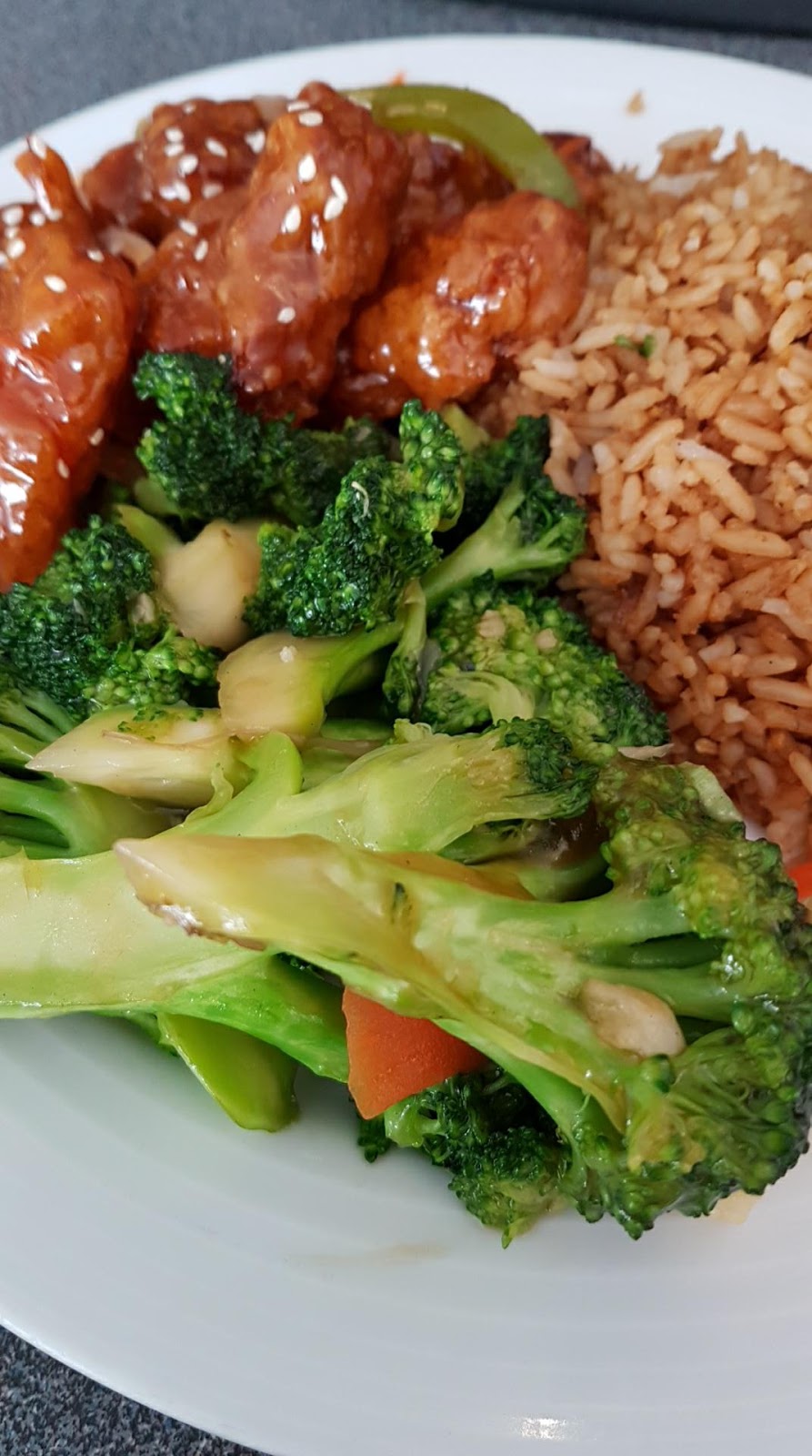 South Ocean Restaurant | 141 Scurfield Blvd #141, Winnipeg, MB R3Y 1L6, Canada | Phone: (204) 489-6661