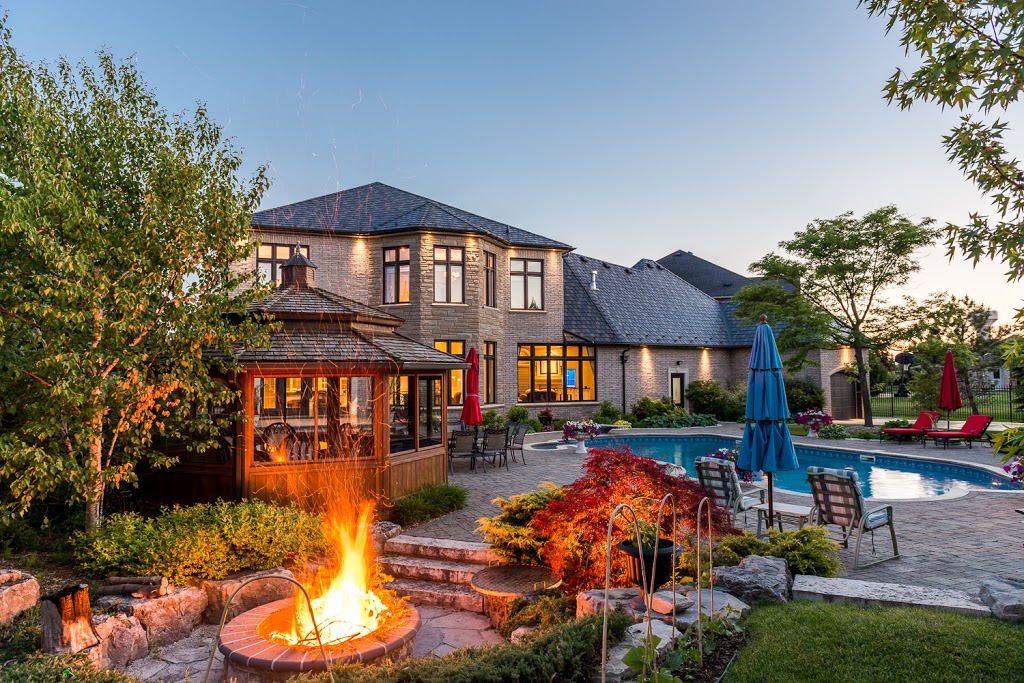 Stallone Media Group | 12958 Keele St, King City, ON L7B 1H8, Canada | Phone: (905) 326-3300