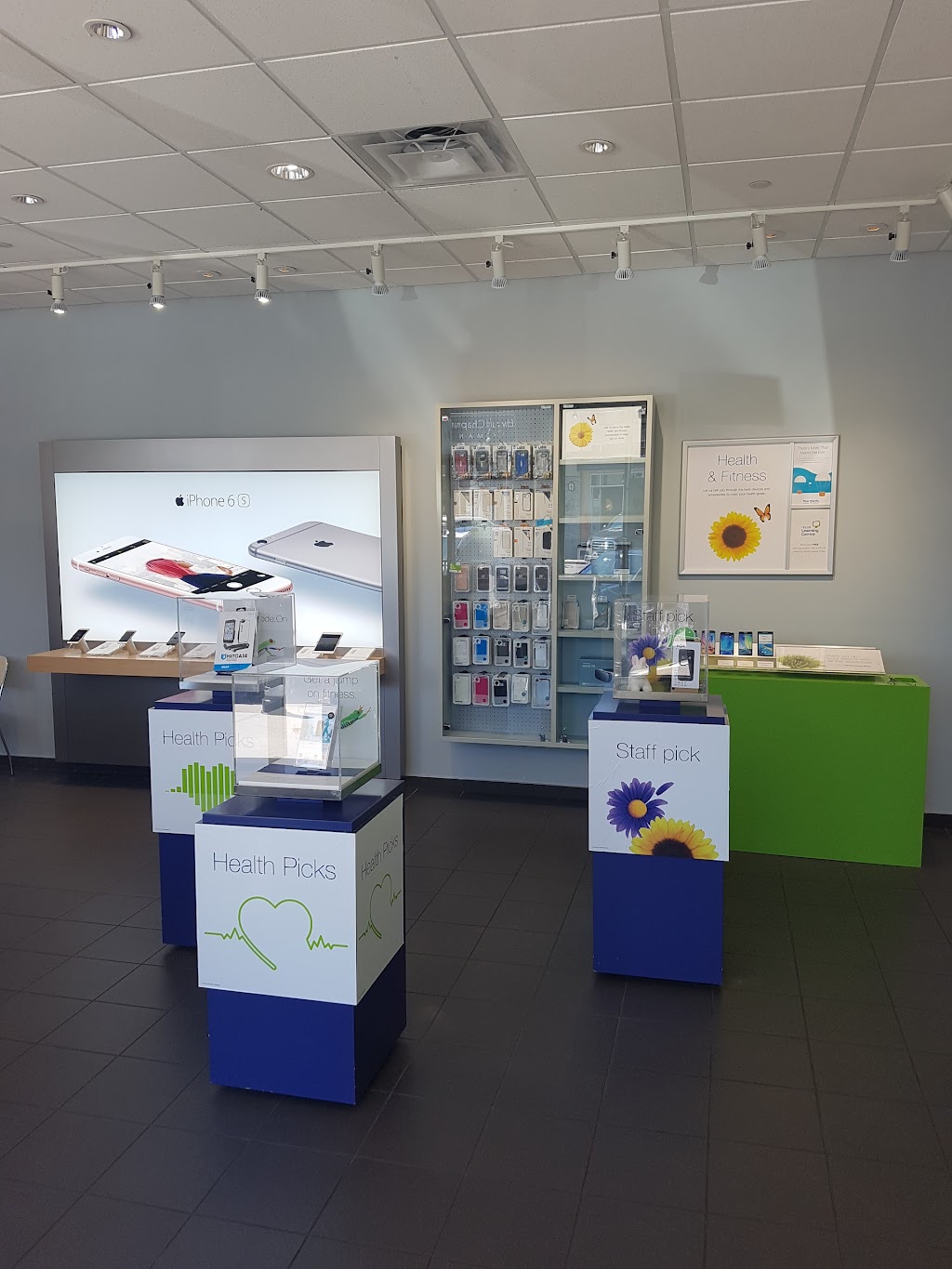 Tom Harris TELUS & Koodo Store | 16041 24 Ave #30, Surrey, BC V3Z 9H7, Canada | Phone: (604) 538-2902
