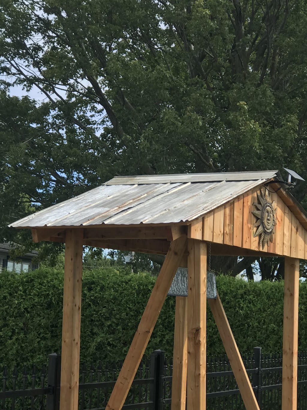 Charmante fermette | 180 Rte du Pied de la Côte, Maskinongé, QC J0K 1N0, Canada | Phone: (514) 688-3962