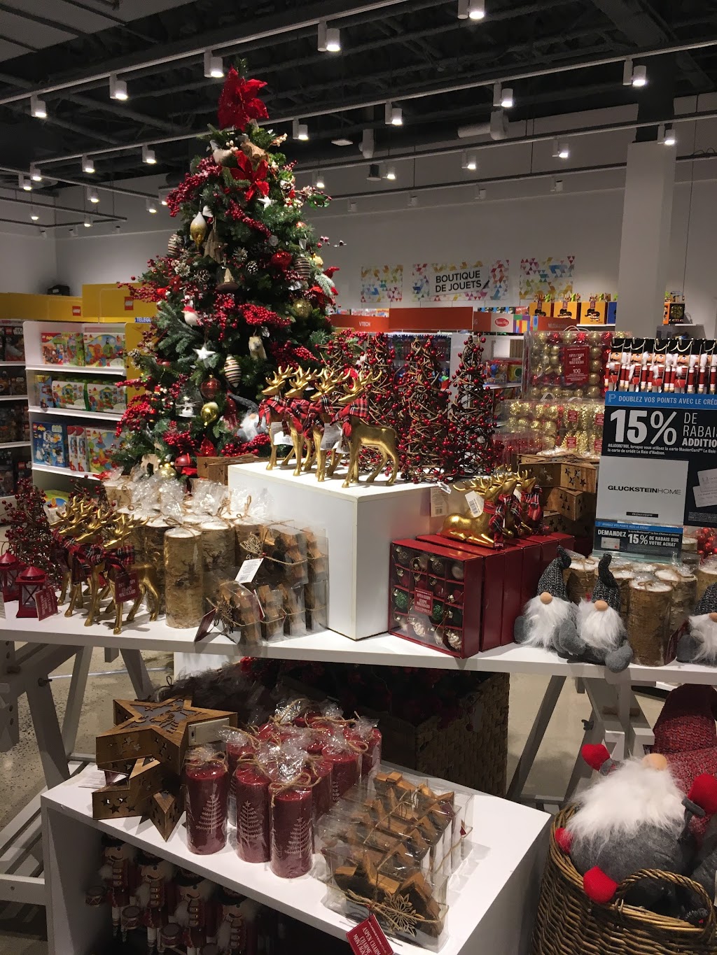 Hudsons Bay | 5401 Bd des Galeries, Québec, QC G2K 1N4, Canada | Phone: (418) 627-5922