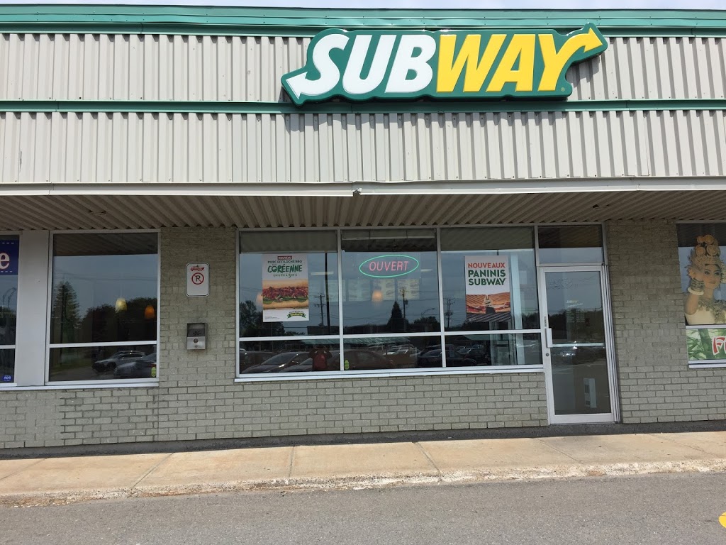 Restaurant SUBWAY | 3970 Boulevard Guillaume-Couture, Lévis, QC G6W 1H7, Canada | Phone: (418) 838-0110