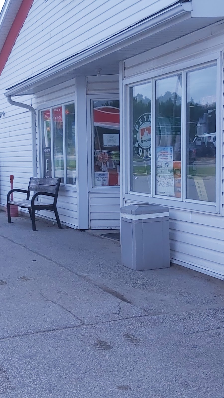 Petro-Canada | 317758 ON-6, Owen Sound, ON N4K 5N6, Canada | Phone: (519) 376-5242