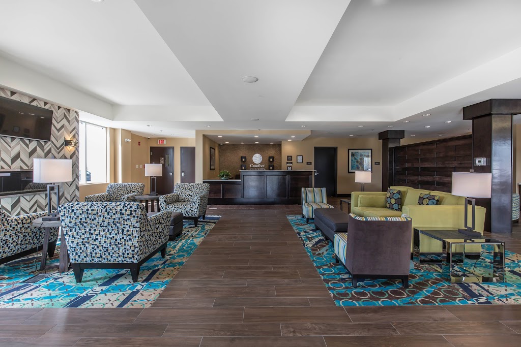 Comfort Inn & Suites Calgary Airport North | 147 Freeport Cres NE, Calgary, AB T3J 0T3, Canada | Phone: (587) 349-7289