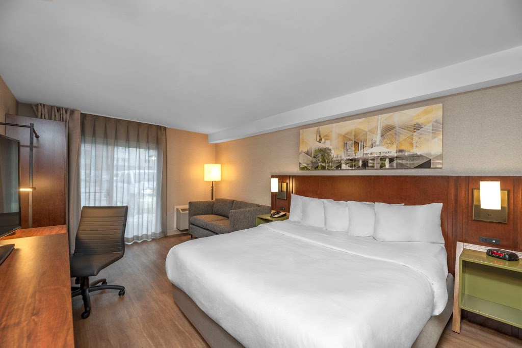 Comfort Inn | 190 Weber St N, Waterloo, ON N2J 3H4, Canada | Phone: (519) 747-9400