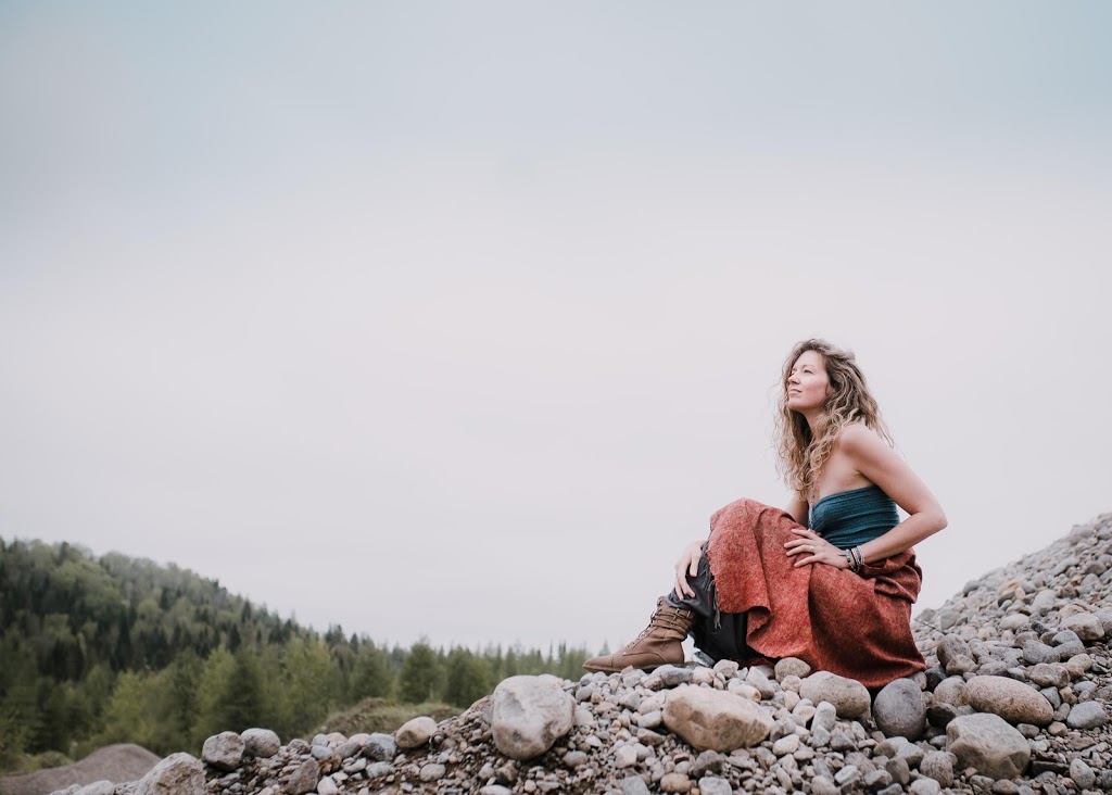 Abran Yoga | 1270 Chemin de la Rivière, Val-David, QC J0T 2N0, Canada | Phone: (819) 217-5810