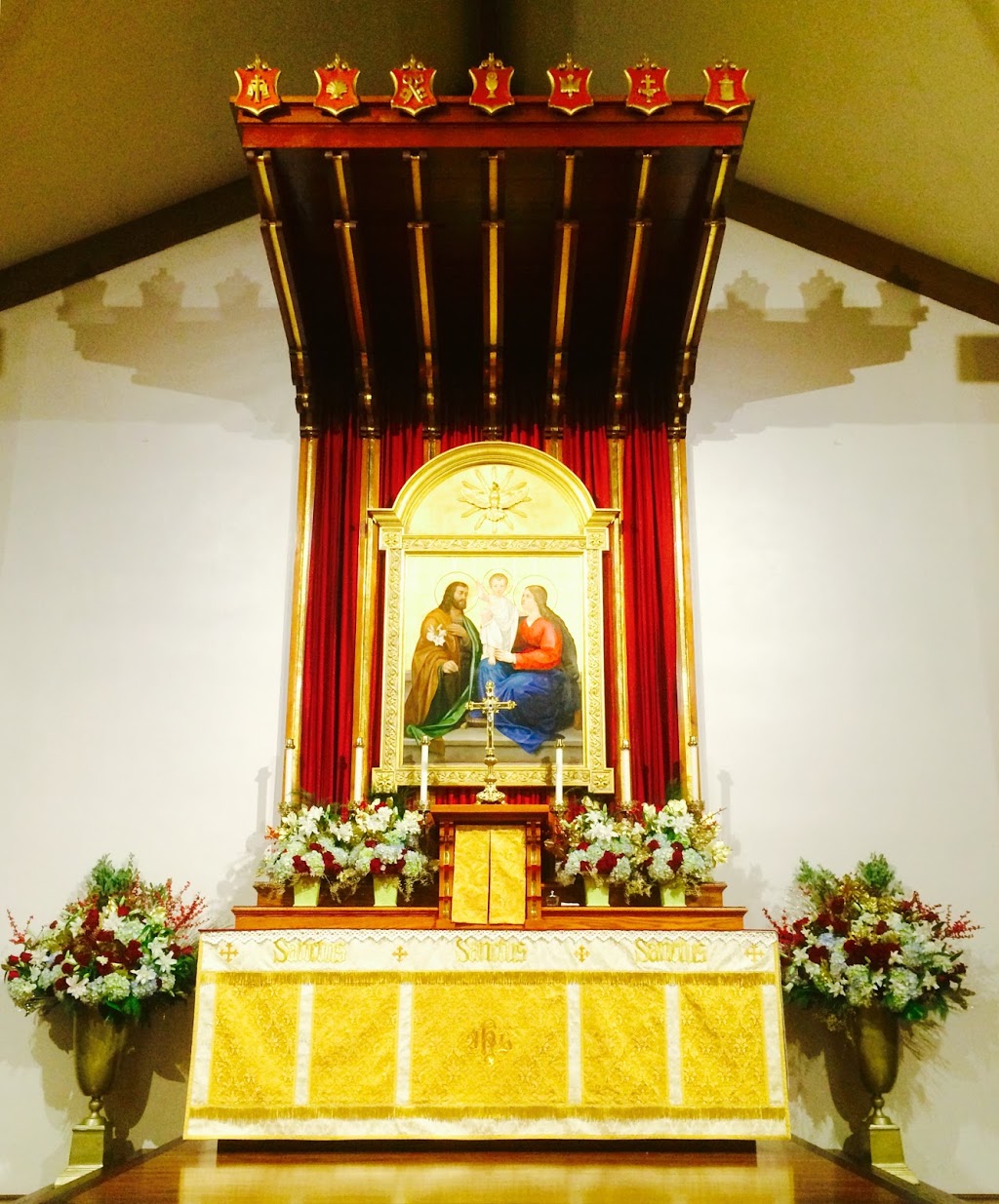 Holy Family Parish | 4851 Beatrice St, Vancouver, BC V5N 4J5, Canada | Phone: (604) 875-8414
