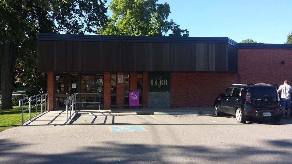 LCBO | 82 Hope St W, Tavistock, ON N0B 2R0, Canada | Phone: (519) 655-2822