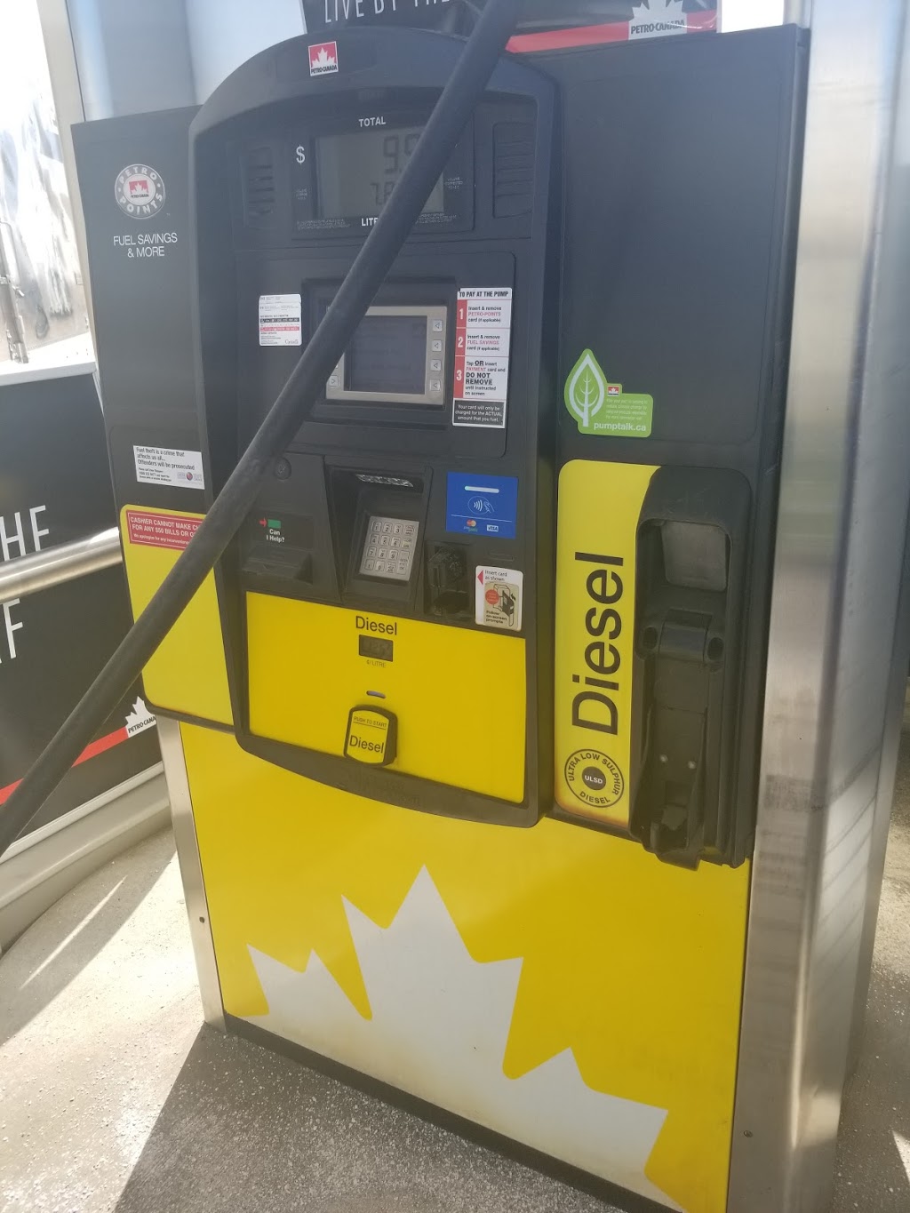 Petro-Canada | 577 Holland St W, Bradford, ON L3Z 0C1, Canada | Phone: (905) 775-5682