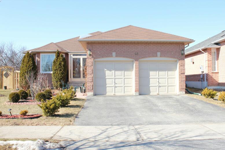 REMAX Crossroads Realty Inc., Brokerage | 8901 Woodbine Avenue, Suites 208 & 218, Markham, ON L3R 9Y4, Canada | Phone: (905) 305-0505