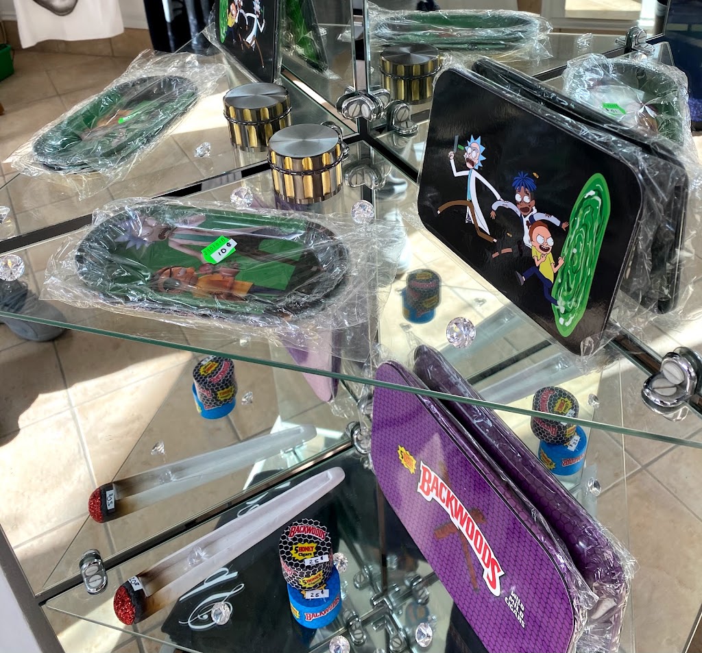 Spaded | 108 Queen St, Almonte, ON K0A 1A0, Canada | Phone: (613) 256-2720