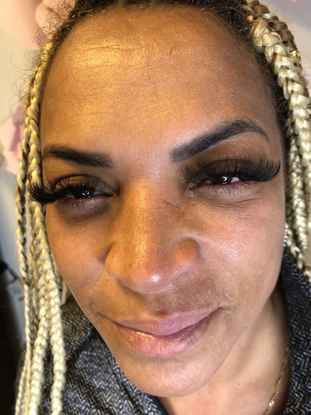 Milamac Hair Extensions and Lashes | 76 Roy Dr, Mississauga, ON L5M 1A7, Canada | Phone: (647) 643-4825