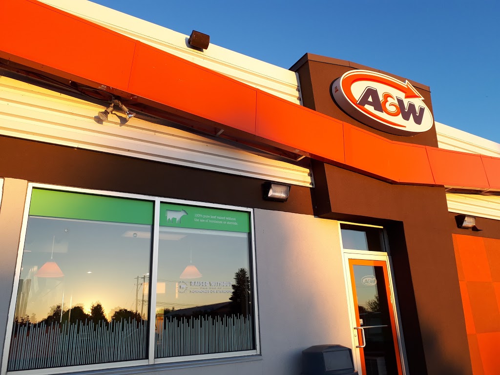 A&W Canada | 414 Huron Rd, Goderich, ON N7A 3A5, Canada | Phone: (519) 524-6664