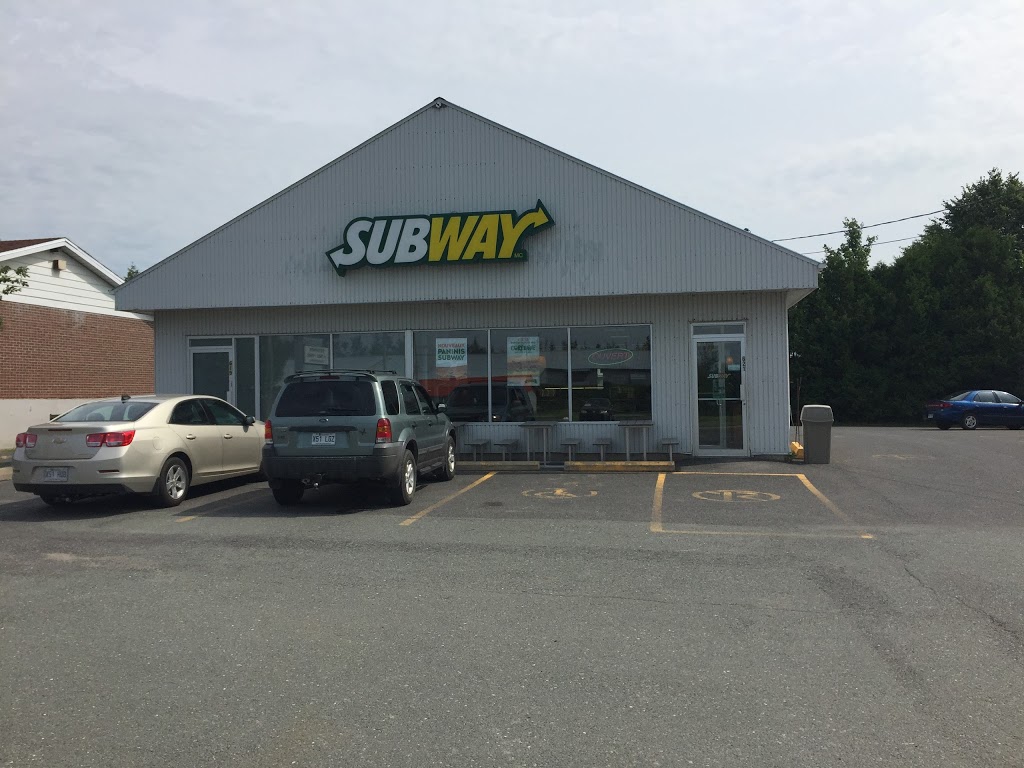 Restaurant SUBWAY | 621 Route Bégin, Saint-Anselme, QC G0R 2N0, Canada | Phone: (418) 885-4934