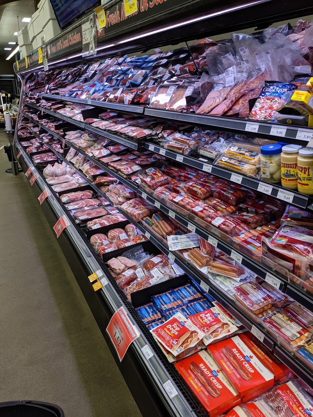 Blind Bay Village Grocer | 2798 Balmoral Rd, Blind Bay, BC V0E 1H1, Canada | Phone: (250) 675-2046