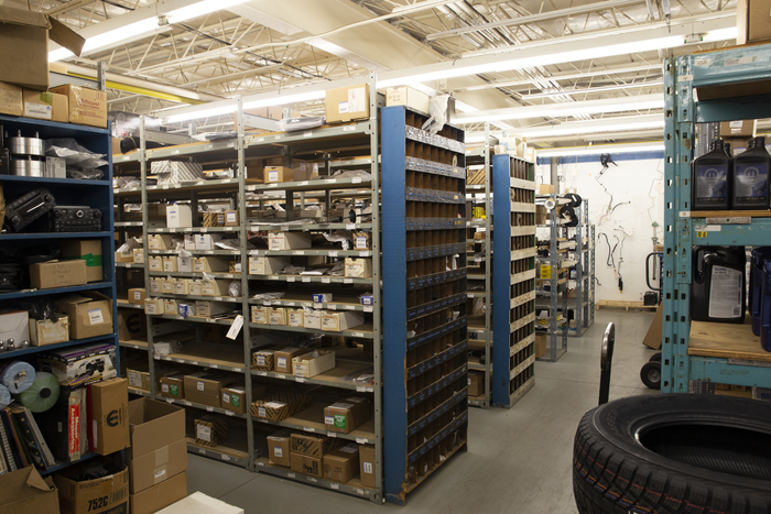 Bustard Chrysler Parts | 575 Davenport Rd, Waterloo, ON N2L 5Z3, Canada | Phone: (519) 884-5886