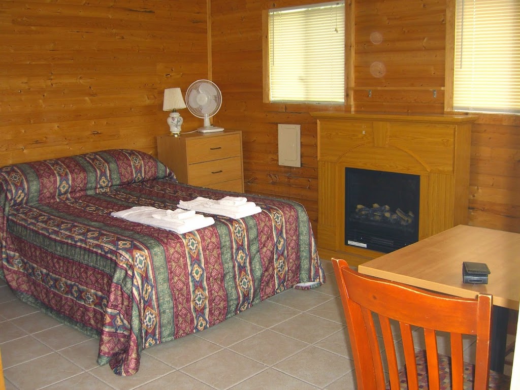 The Waterfront Motel | 1584 NB-133, Grand-Barachois, NB E4P 8H2, Canada | Phone: (506) 351-0344